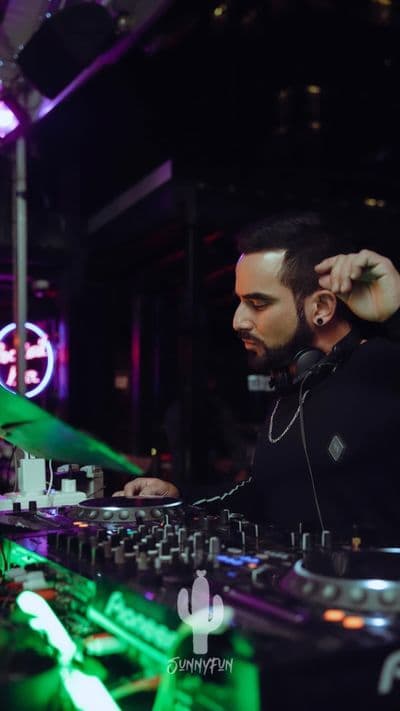 Profile image of Max Horta