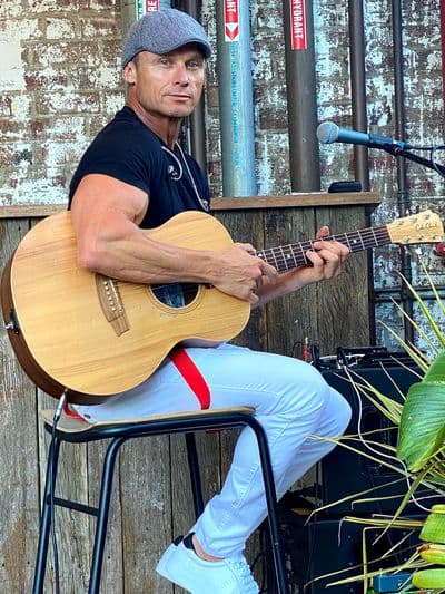 Profile image of Alex solo-duo