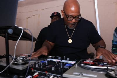 Profile image of Ill Neil