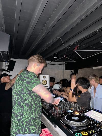 Profile image of Sherry