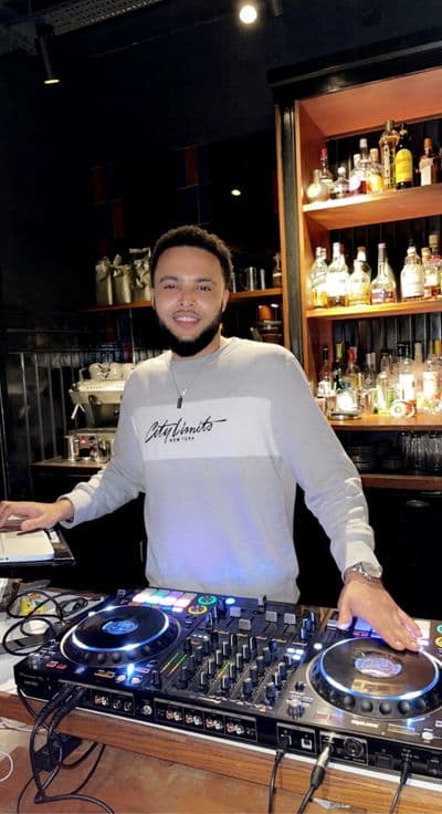 Profile image of DJ Young Linx