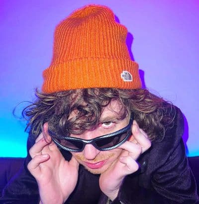 Profile image of BoyBlewe