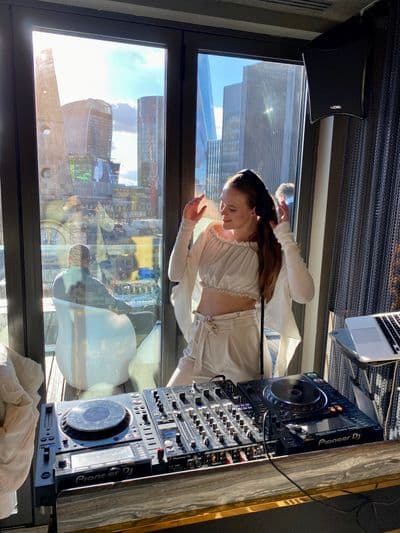 Profile image of DJ Temi